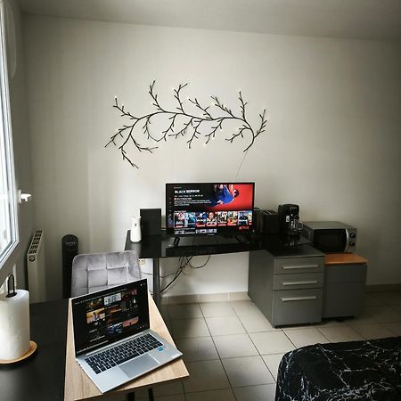 Cozy Apartment In City Center Marselha Exterior foto